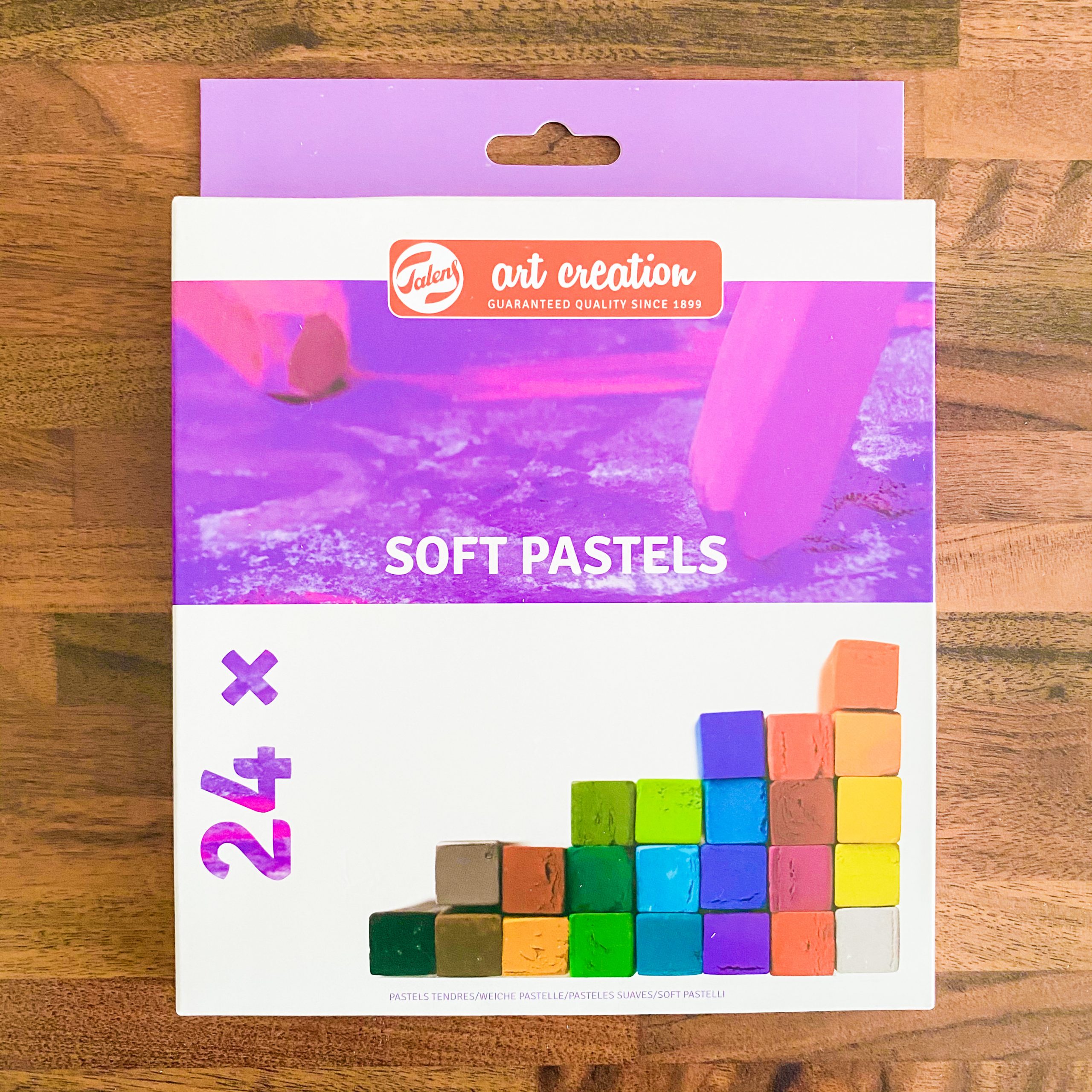 suchy-pastel